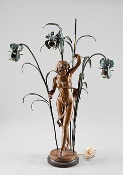 BORDSLAMPA, patinerad zink, jugend tidigt 1900-tal.