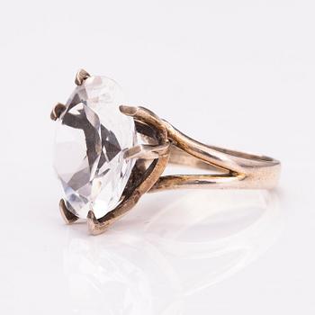 ERIK GRANIT, SORMUS, KAULAKORU ja RANNEKORU, hopeaa ja vuorikidettä. Helsinki 1962-81.