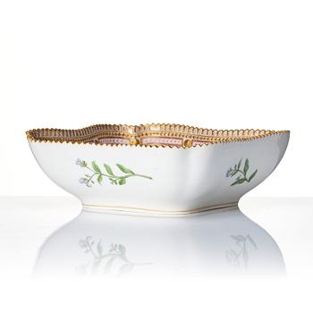 A Royal Copenhagen 'Flora Danica' bowl and serving dish, Denmark, 20th Century.