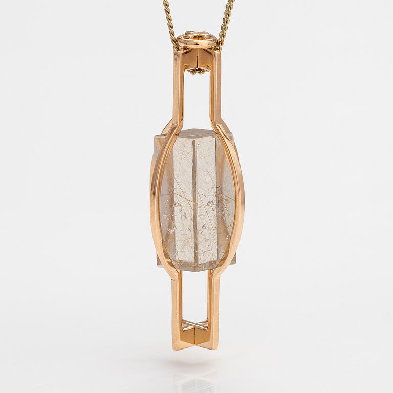 Elis Kauppi, Halsband, 14K guld, rutilkvarts. Kupittaan kulta, Åbo.