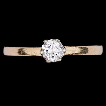 RING, 18K guld med briljant slipad diamant ca 0,23 ct. Vikt ca 1,9g.