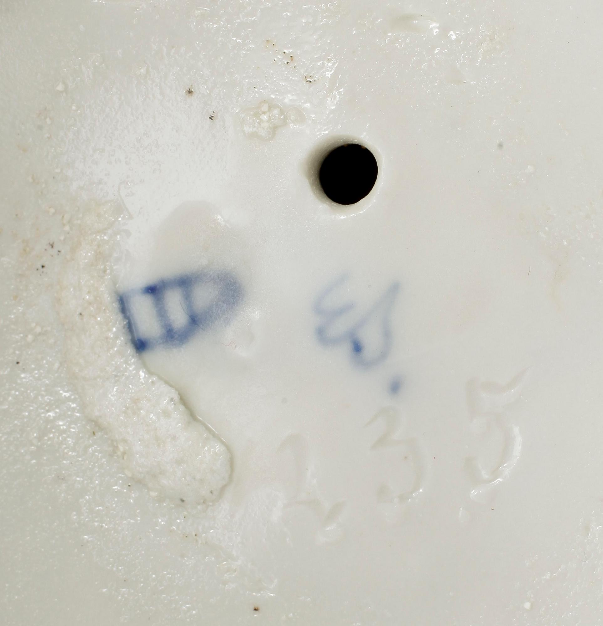 FIGURIN, porslin, Wien, troligen tidigt 1900-tal.