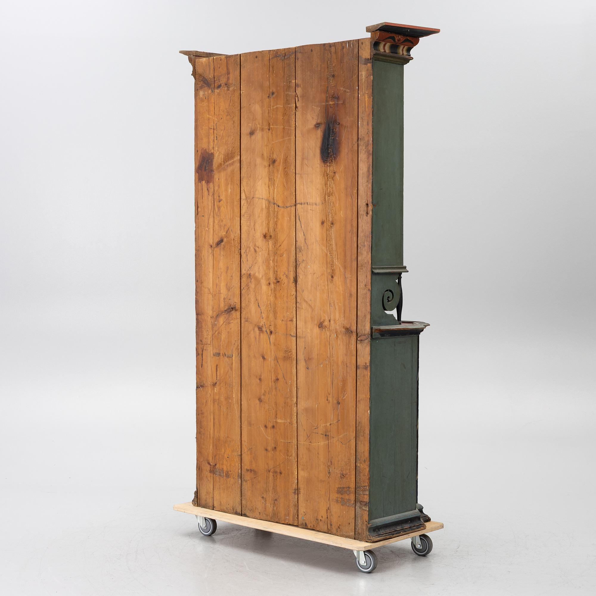 Corner cupboard, vernacular, Järvsö, circa 1800.