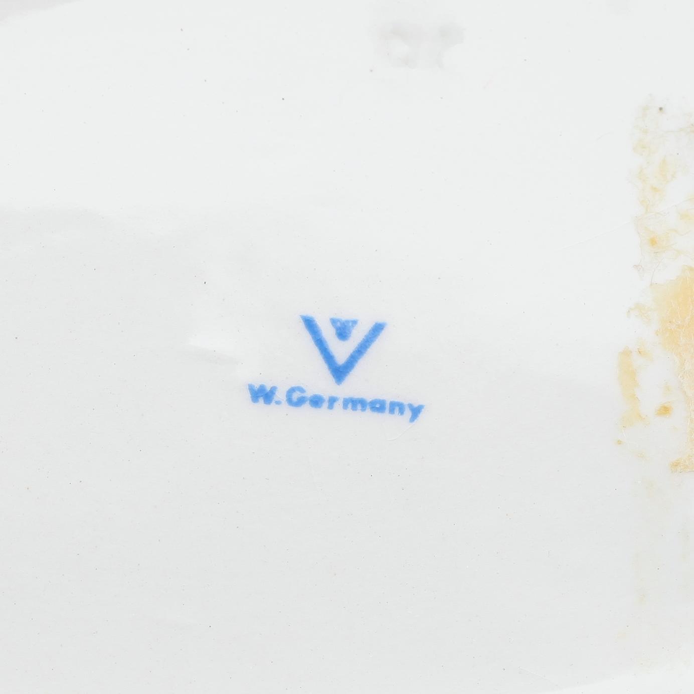 FIGURER, 8 st, porslin, MJ Hummel, Goebel, 1960-/70-tal.