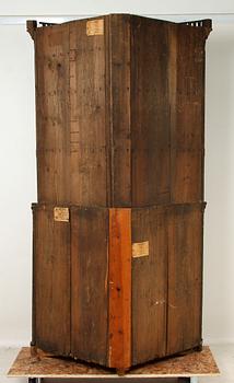 HÖRNSKÅP, 1700/1800-tal.