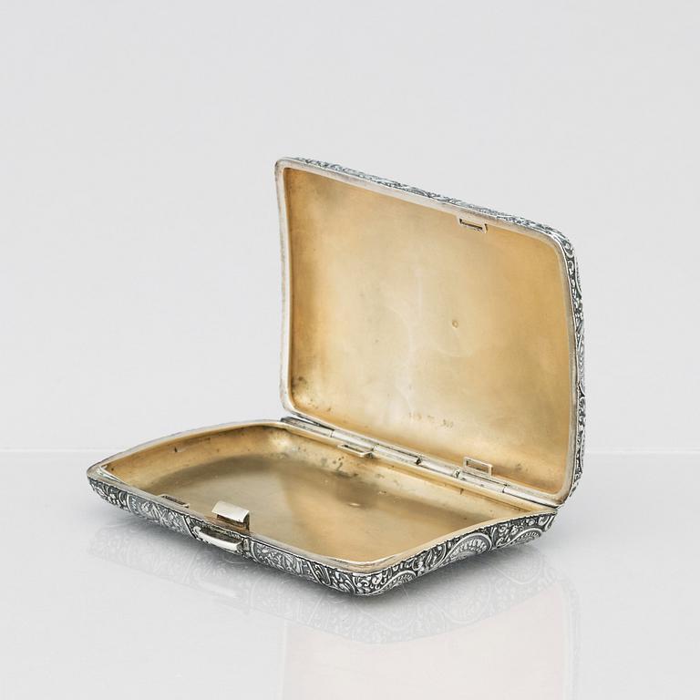 An Austria-Hungary silver cigarette case, marks of Georg Adam Scheid, Vienna 1882-1921.