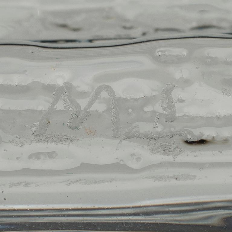 TAPIO WIRKKALA, VASER, 2 st, glas, modell 2727 och "Raito" 2780, signerade.