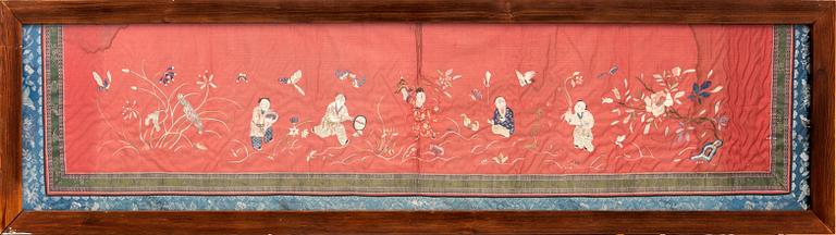 Embroidery on silk, late Qing dynasty.