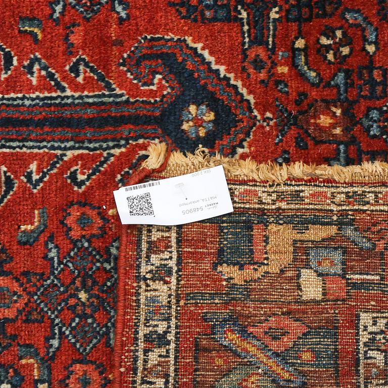 MATTA, möjligen Hamadan, old/semiantik, 200 x 130 cm.