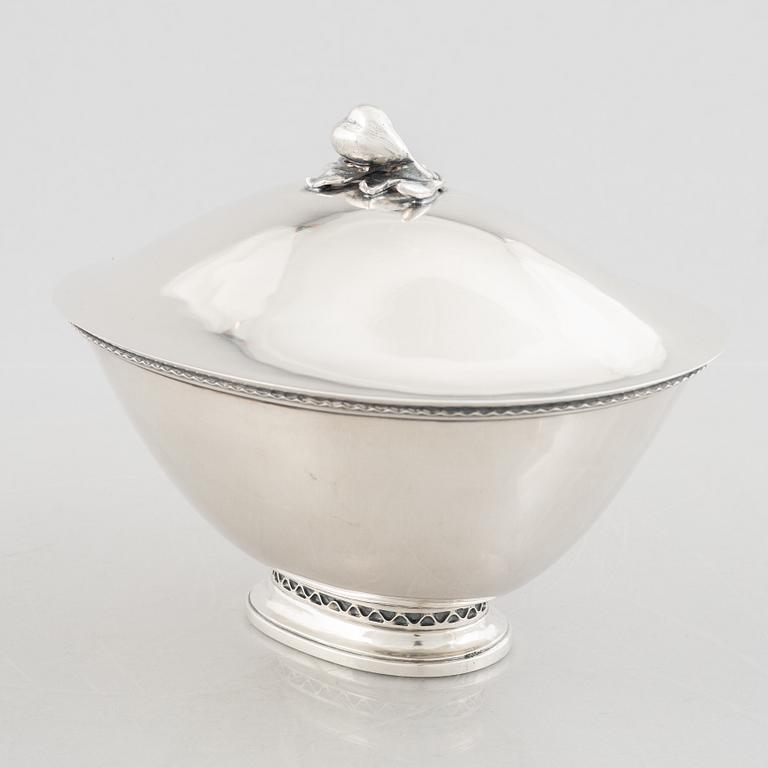 A Swedish silver bonbonnière, marks of Eric Råström, CG Råström, Stockholm 1970.