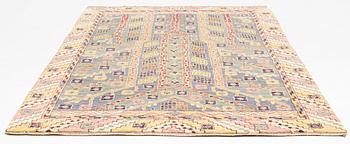 Märta Måås-Fjetterström, matta, "Almarna", flossa, 296 x 205 cm. Signerad MMF.