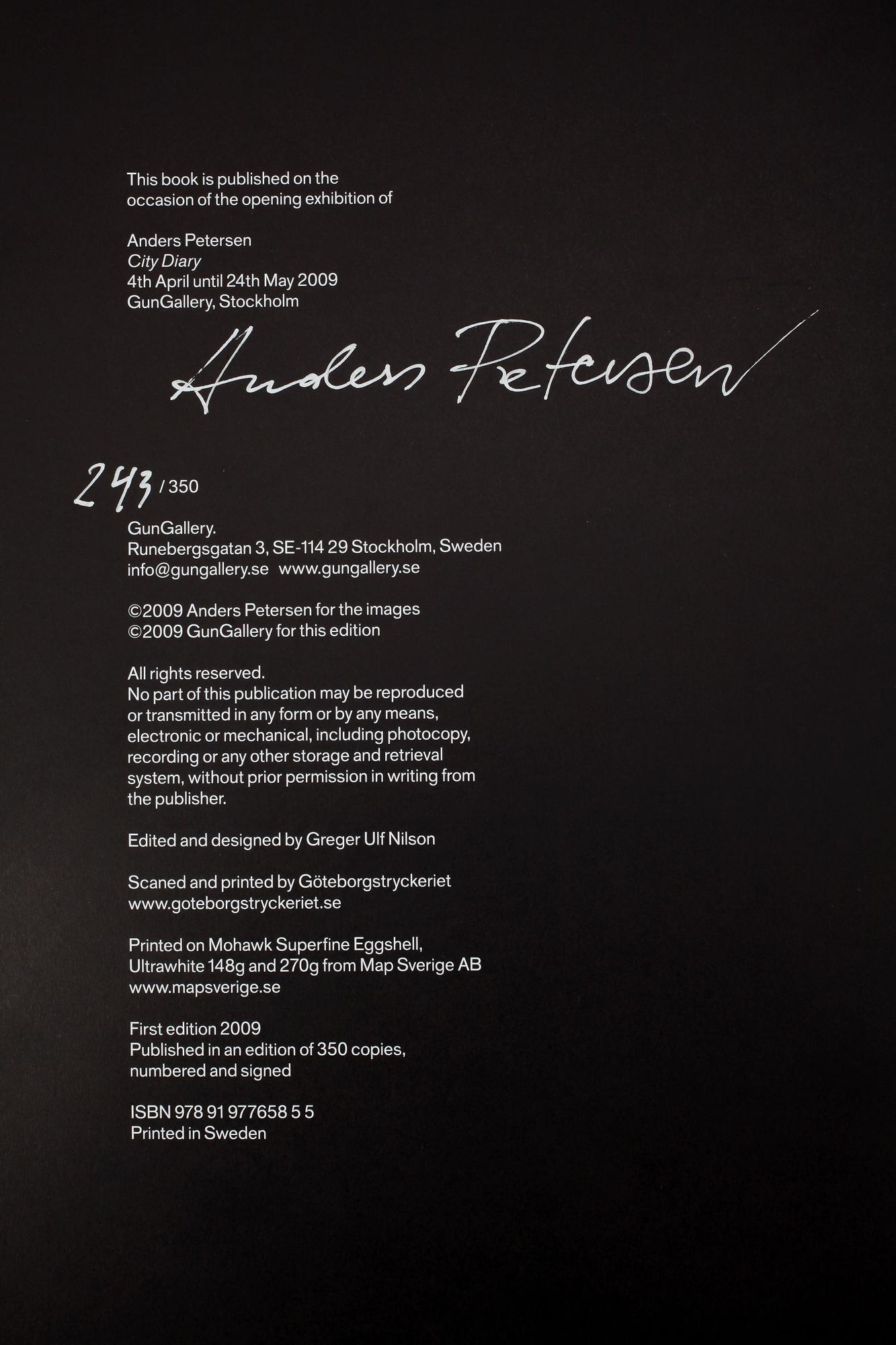 BÖCKER, 2 st, Anders Petersen och JH Engström samt Anders Petersen, båda signerade och en numr 243/350.