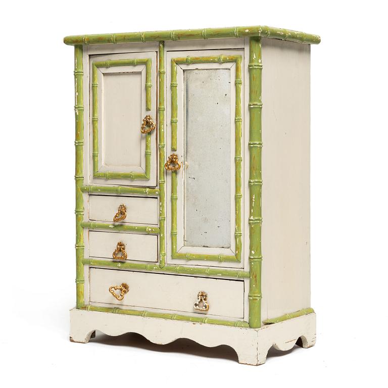 Doll's wardrobe, first half of the 20th century.