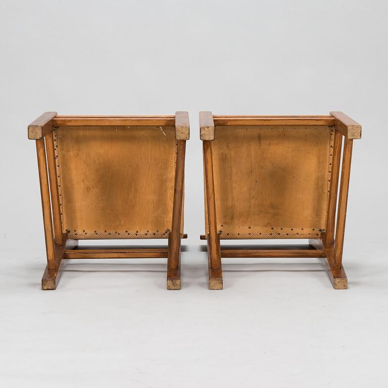 Aino Aalto, Four 1940's '1061D' chairs for O.Y. Huonekalu-ja Rakennustyötehdas A.B.