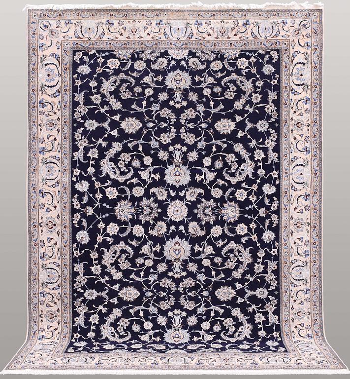 Matta, Nain part silk s.k 6LAA, ca 300 x 212 cm.