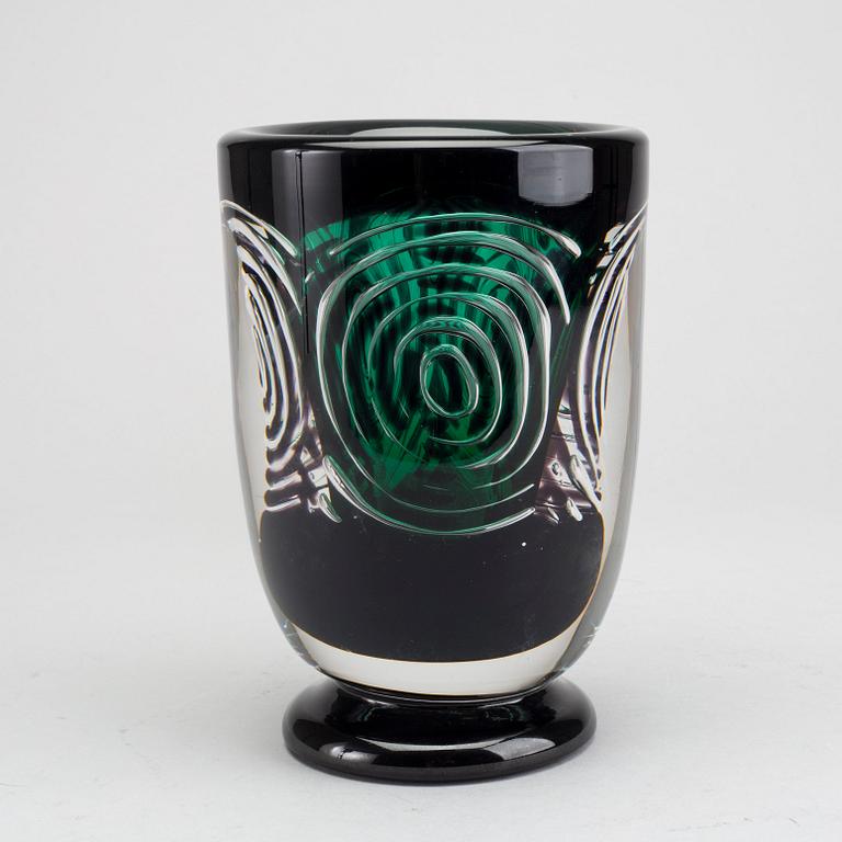 JAN JOHANSSON, glass vase signed.