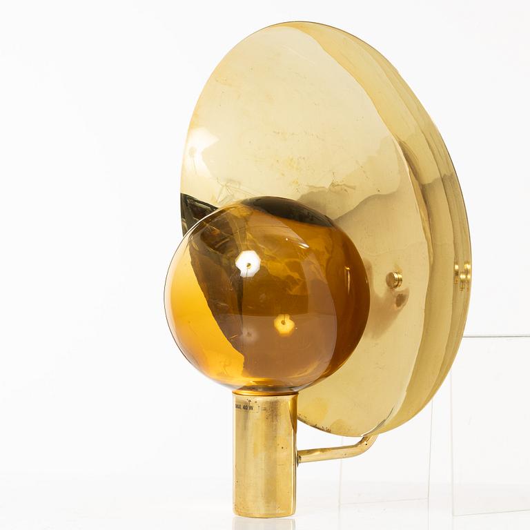 Hans-Agne Jakobsson, vägglampa, modell "V-180", Markaryd.
