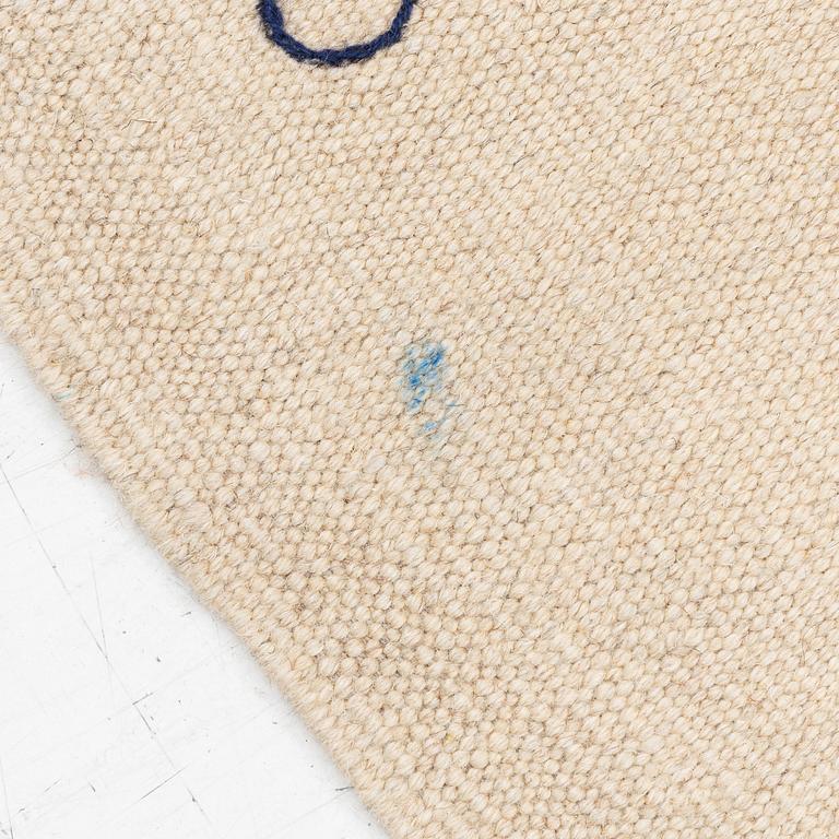 Matta, handbroderad Kelim, ca 197 x 149 cm.