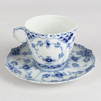 A set of twelve 'Blue Fluted Half Lace' porcelain coffe cups and stands, Royal Copenhagen, model 1035, 20th century.