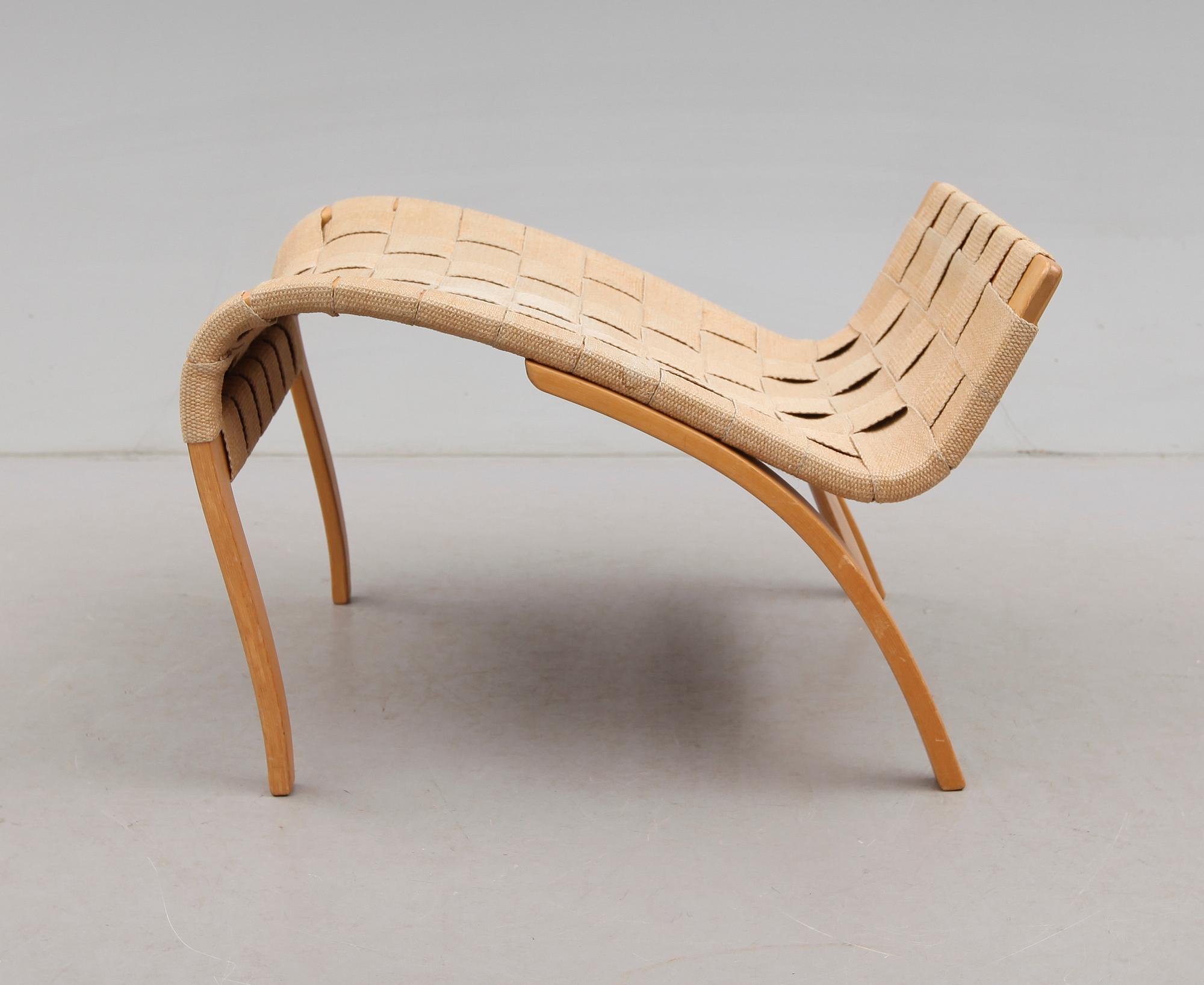 FOTPALL , Bruno Mathsson, "Pernilla", 1900-talets andra hälft.