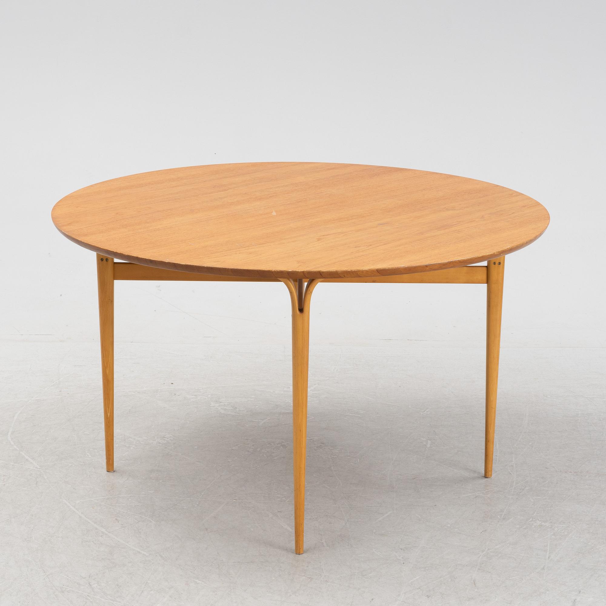 A teak dining table by Bruno Mathsson for Firma Karl Mathsson, 1960's.