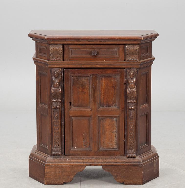 BYRÅ. Delvis barock, 1600-tal.