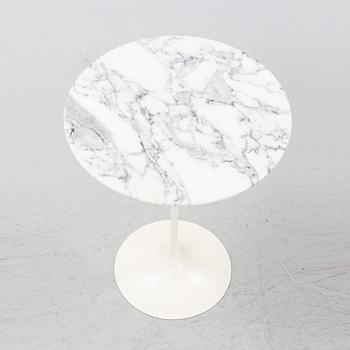Eero Saarinen, a 'Tulip' side table, for Knoll International, USA, license manufacturing by NK Verkstäder 1965.