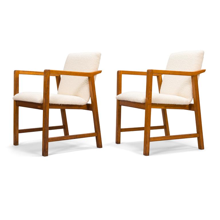 Carl Gustaf Hiort af Ornäs, a pair of mid-20th century 'Korsika' armchairs, Puunveisto Oy- Träsnideri Ab.