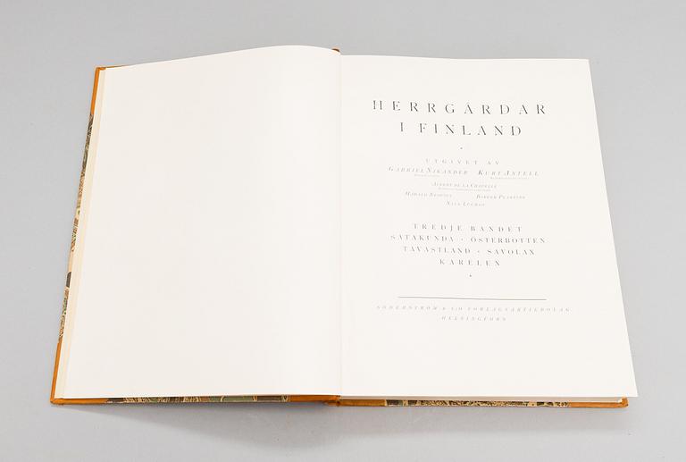 Böcker, 3 band, "Herrgårdar i Finland I-III", Söderström & C:o Förlagsaktiebolag Helsingfors 1928-30.