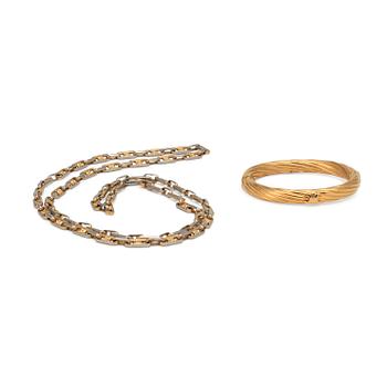 589. CÉLINE, bracelet and chain.