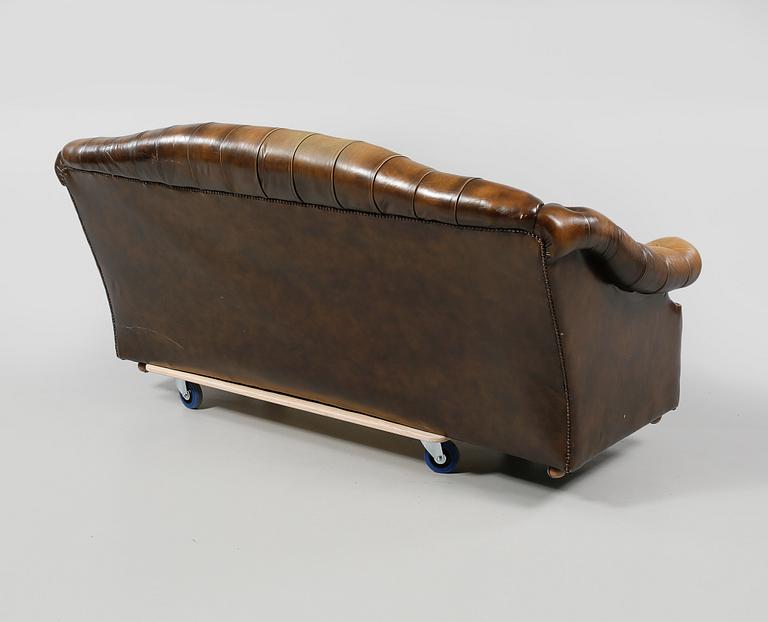 SOFFA, Chesterfieldmodell, 1900-talets andra hälft.