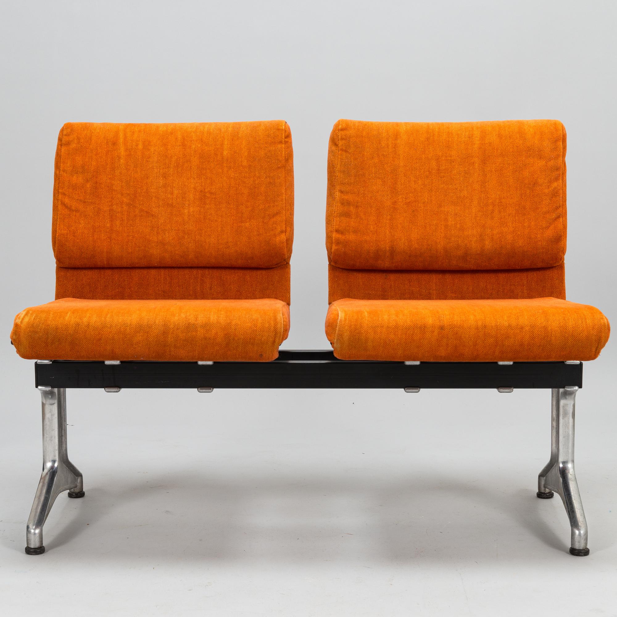 YRJÖ KUKKAPURO, a 1970's sofa for Haimi.