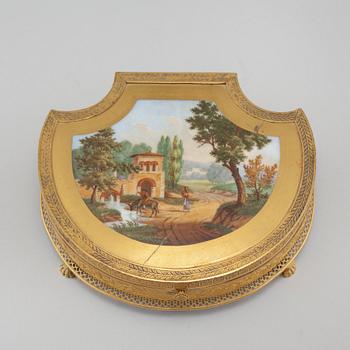 A box with lid, second half of the 19th century.