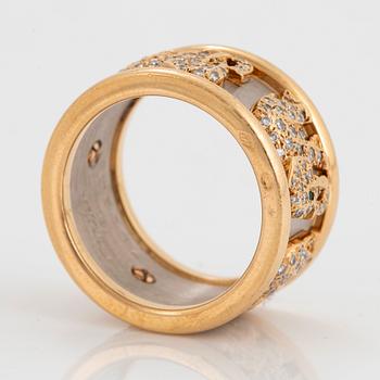 Cartier ring 18K guld och vitguld med runda briljantslipade diamanter och smaragder "Elephant".