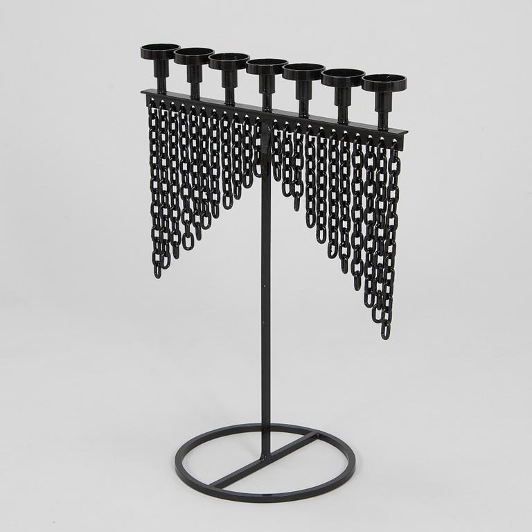 Kaija Aarikka, kynttilänjalka.