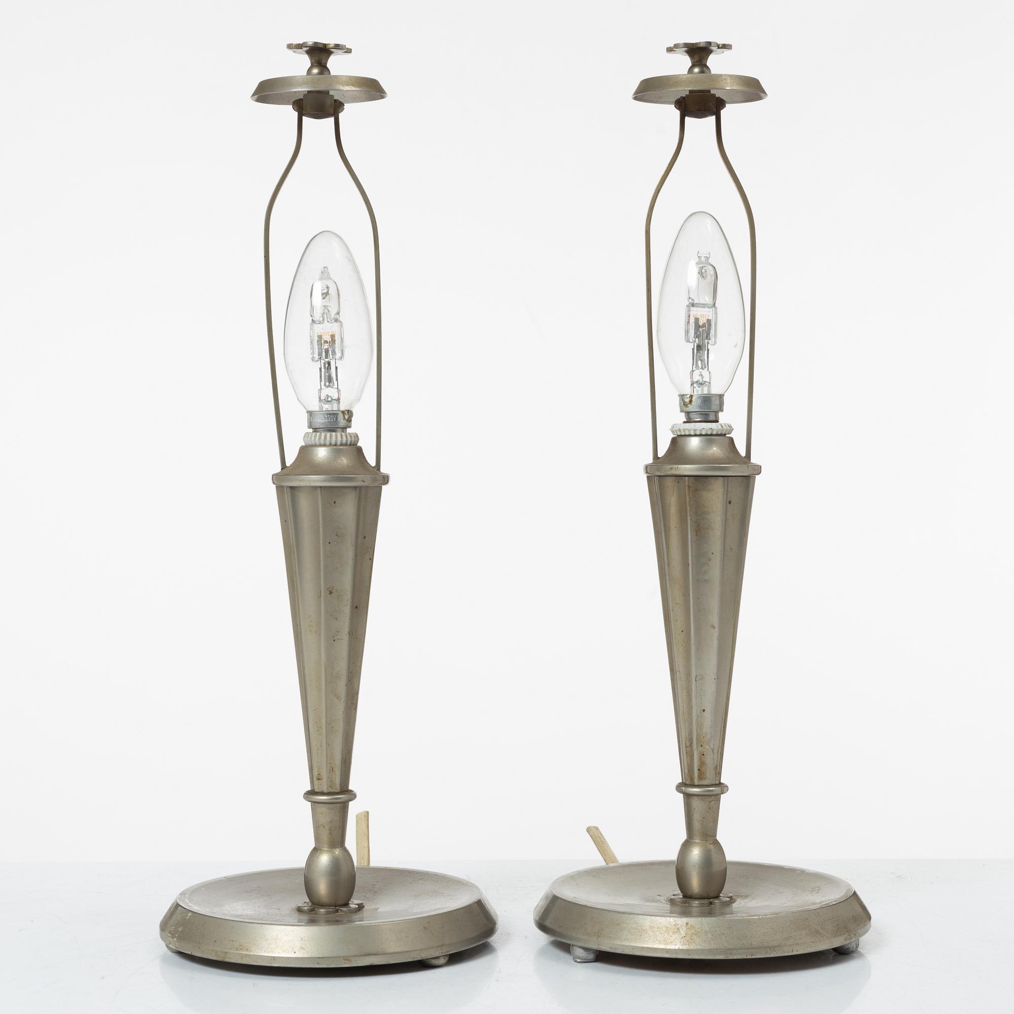Harald Notini, Table lamps, a pair, model 6898, Böhlmarks lamp factory, Stockholm 1920s-30s.