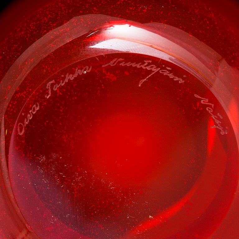 Oiva Toikka, A Pompom glass vase, signed Oiva Toikka Nuutajärvi Notsjö.