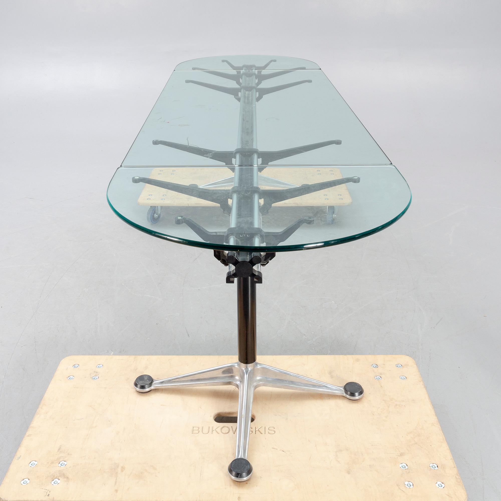 A Bruce Burdick 1980s glass and metall table for Herman Miller/Burdicks groups.