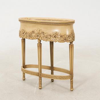 Flower box, first half of the 20th century.