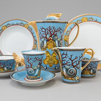 A set of 27 p of dinnerware in porcelain, "Les Tresors de la Mer", Versace for Rosenthal.