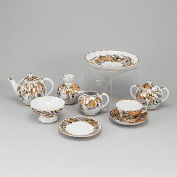 A Russian porcelain tea service, Lomonosov, late 20th century.
