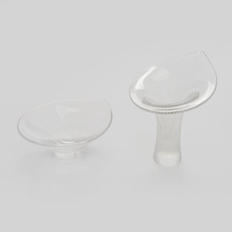 Tapio Wirkkala, a set of two artglas object, signed Tapio Wirkkala Iittala.
