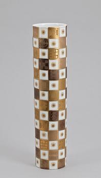 VAS, porslin, "Quatre couleurs", Björn Wiinblad, Rosenthal, Tyskland.