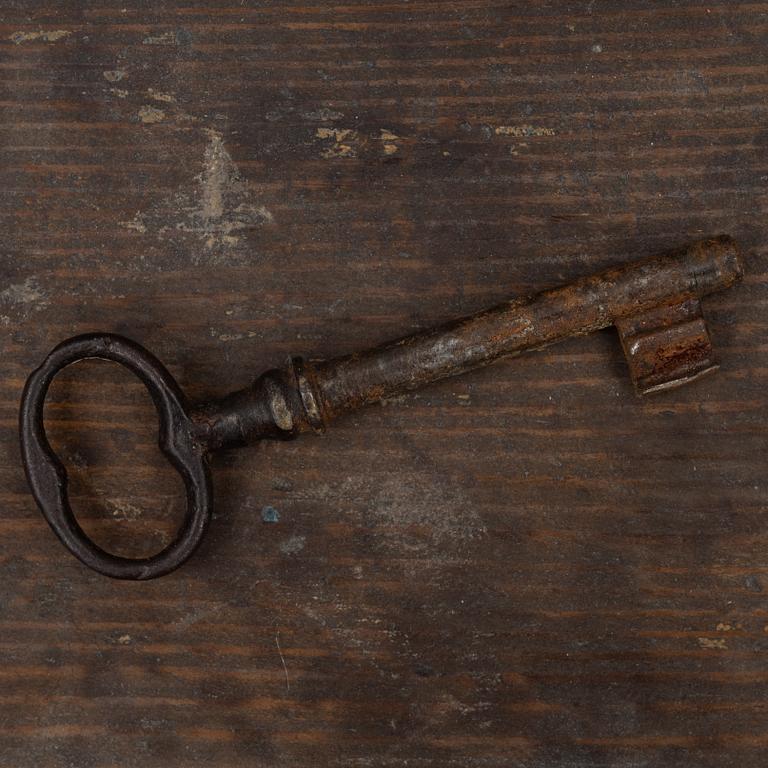 A painted wall cabinet, 19th century.