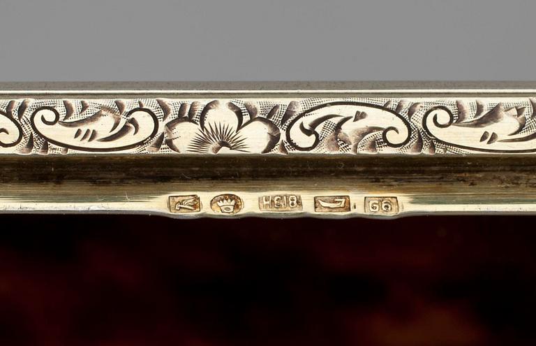 CIGARETTETUIER 2 ST, silver och sköldpaddsskal, 1900-tal.