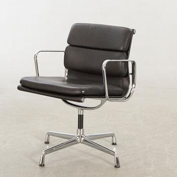 Charles and Ray Eames, 'EA 208 Soft Pad Chair' for Vitra.