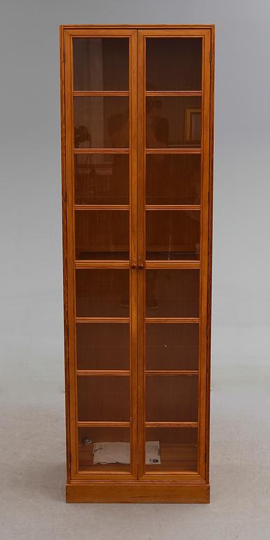 VITRINSKÅP, Søren Nissen och Ebbe Gehl, Danmark, 1900-talets andra hälft.