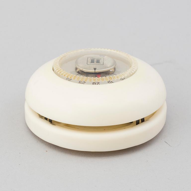 A mid 20th century thermostat, by Henry Dreyfuss, Honeywell.