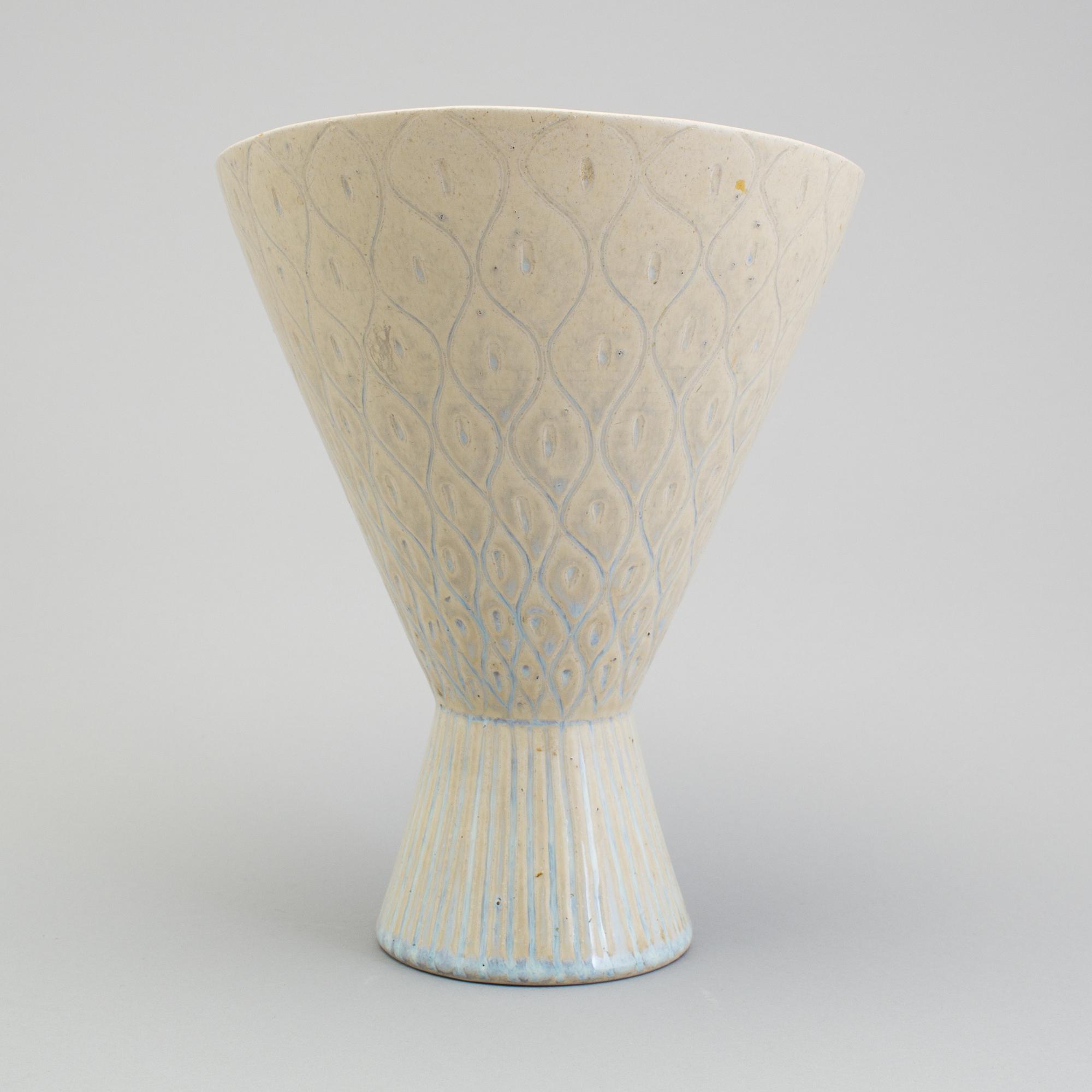 STIG LINDBERG, a stoneware vase, Gustavsberg 1953.