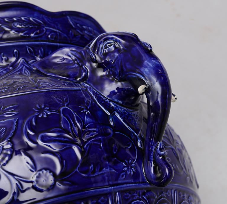 YTTERFODER, porslin, Rörstrand, omkring år 1900.